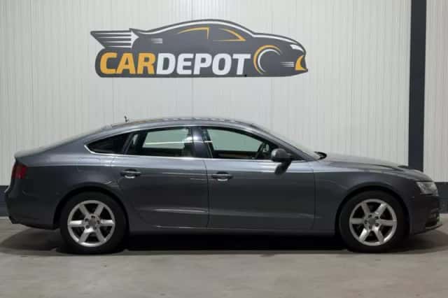 Audi A5 (2012) thumbnail 4