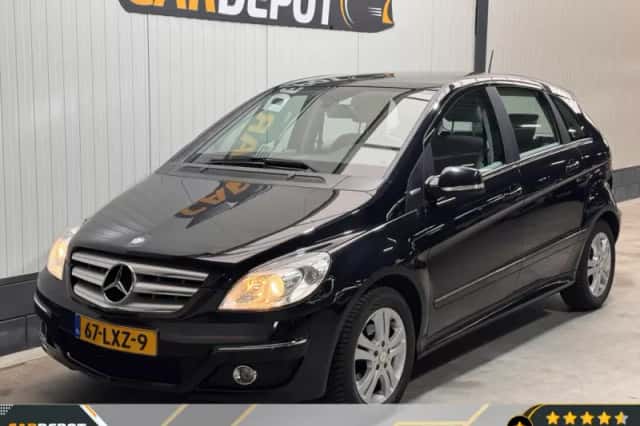 Mercedes-Benz B-Klasse (2010) thumbnail 1