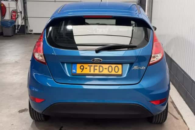 Ford Fiesta (2014) thumbnail 6