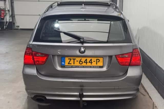 BMW 3-Serie (2009) thumbnail 6