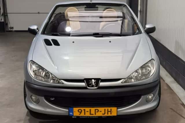 Peugeot 206 (2003) thumbnail 2