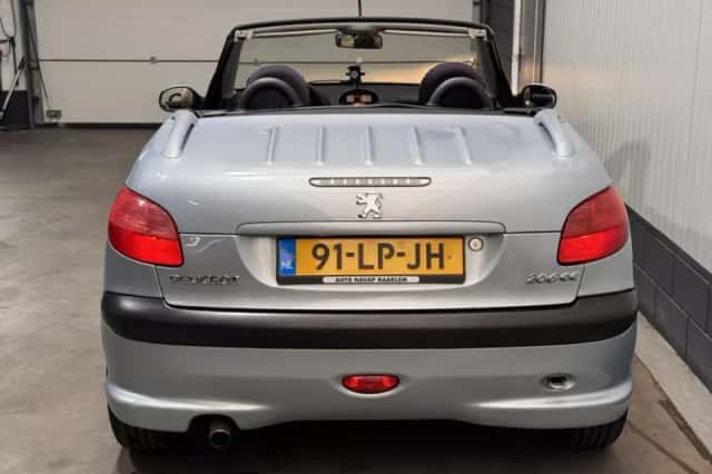Peugeot 206 (2003) thumbnail 6