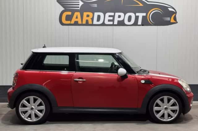 MINI Cooper (2007) thumbnail 4