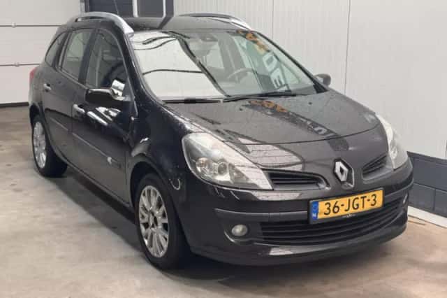 Renault Clio (2009) thumbnail 3