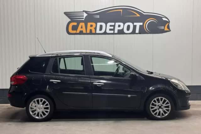 Renault Clio (2009) thumbnail 4