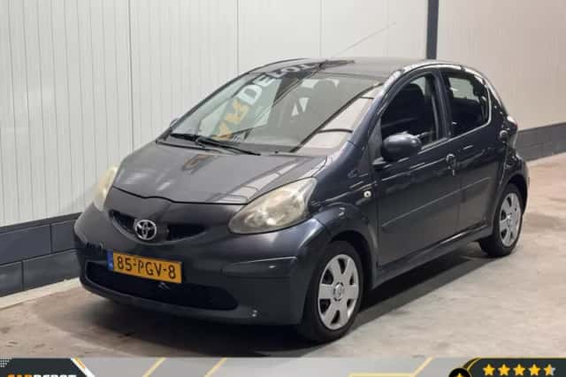Toyota Aygo (2007) thumbnail 1