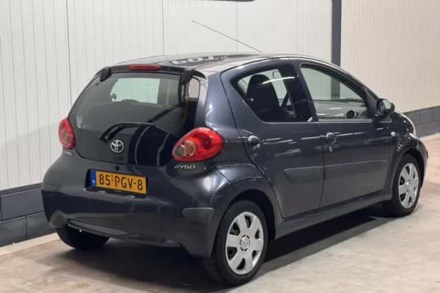 Toyota Aygo (2007) thumbnail 5