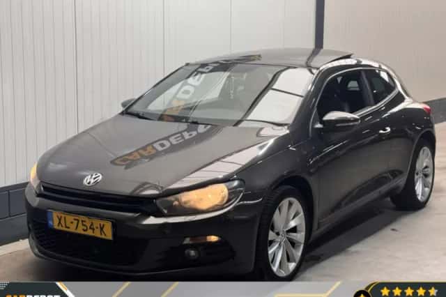 Volkswagen Scirocco (2010) thumbnail 1