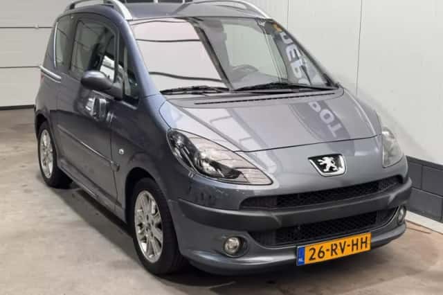 Peugeot 1007 1.6-16V Sporty (2005) thumbnail 3