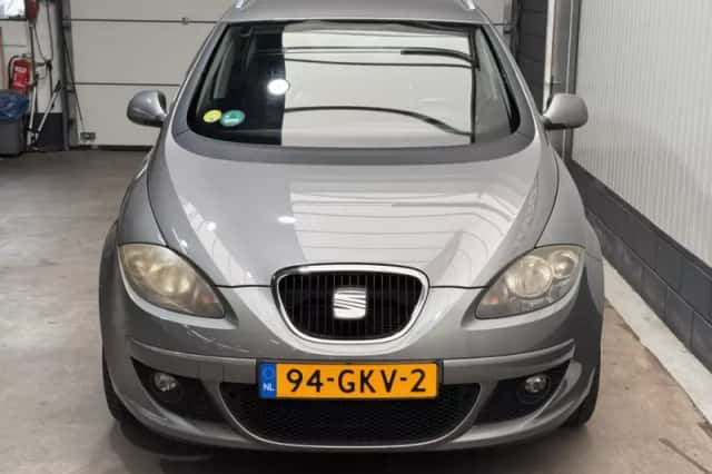 SEAT Altea XL (2008) thumbnail 2