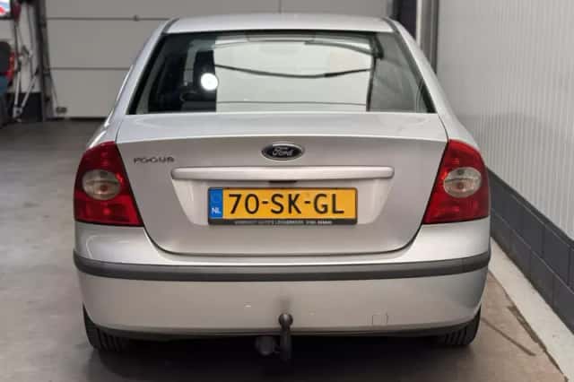 Ford Focus (2006) thumbnail 6