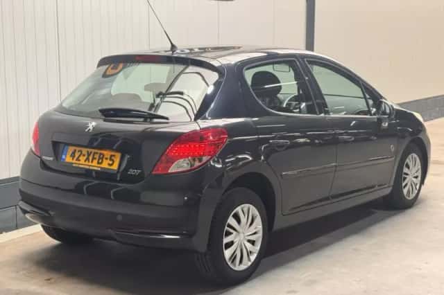 Peugeot 207 (2012) thumbnail 4