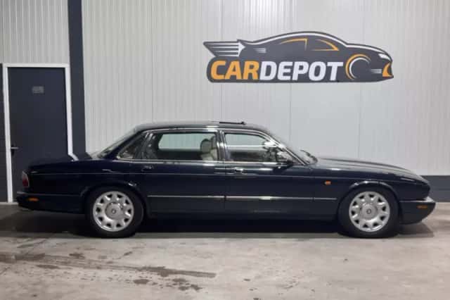 Daimler 4.0 (1999) thumbnail 4