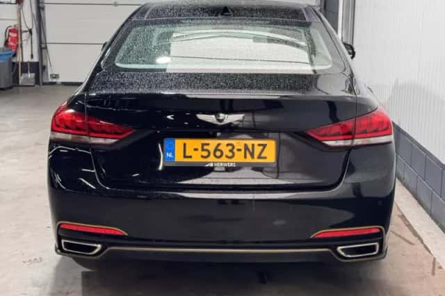 Genesis Coupé (2014) thumbnail 6