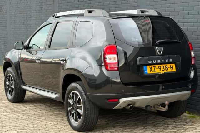 Dacia Duster (2018) thumbnail 4