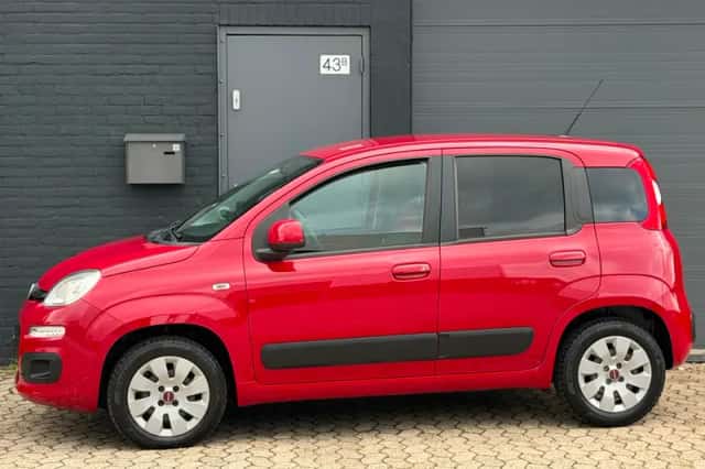 Fiat Panda (2015) thumbnail 5