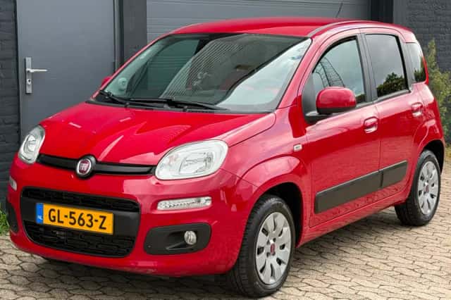 Fiat Panda (2015) thumbnail 6
