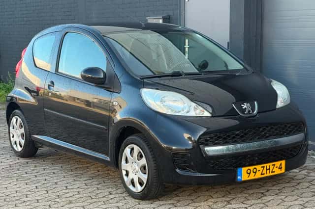 Peugeot 107 (2012) thumbnail 1
