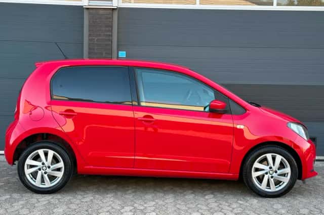 SEAT Mii (2014) thumbnail 2