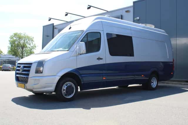 Volkswagen Crafter (2008) thumbnail 3