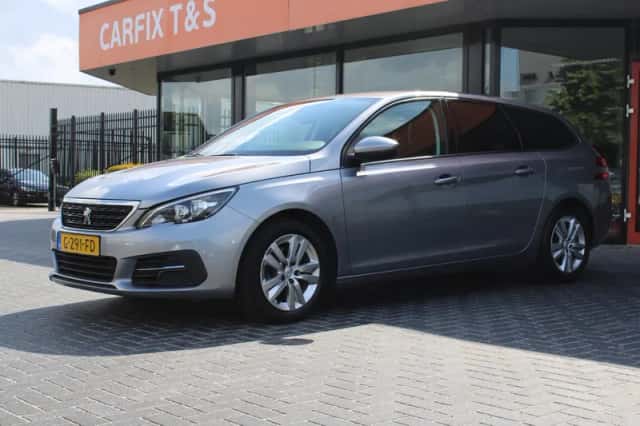 Peugeot 308 (2019) thumbnail 2