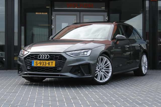 Audi A4 (2020) thumbnail 1