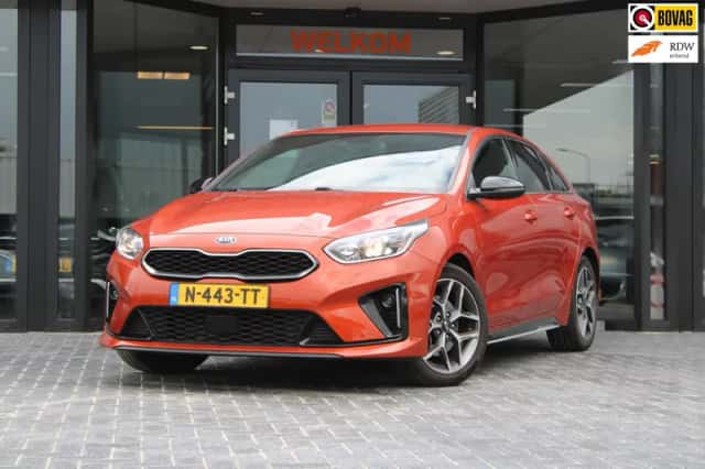 Kia Proceed (2021) thumbnail 1