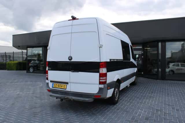 Mercedes-Benz Sprinter (2012) thumbnail 4
