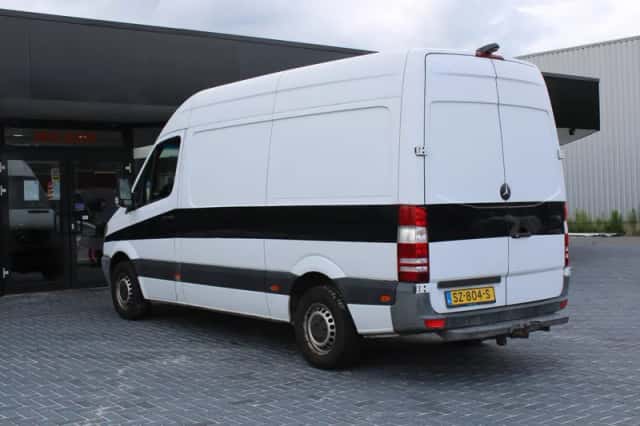 Mercedes-Benz Sprinter (2012) thumbnail 6