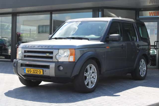Land Rover Discovery (2008) thumbnail 3