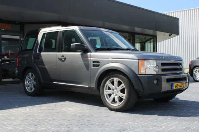 Land Rover Discovery (2008) thumbnail 5