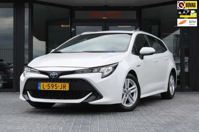 Toyota Corolla (2021) thumbnail 1