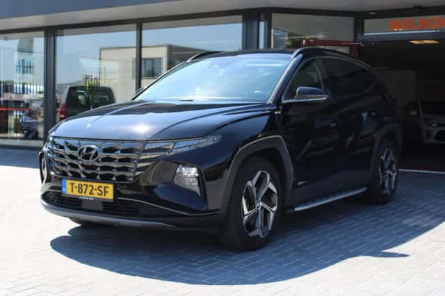 Hyundai Tucson (2023) thumbnail 3