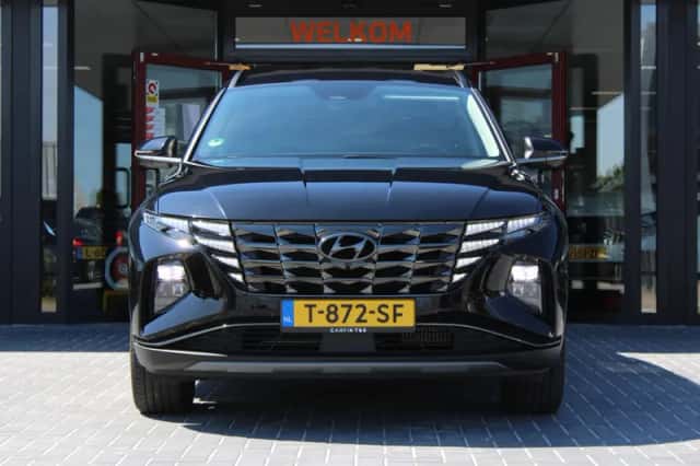 Hyundai Tucson (2023) thumbnail 4