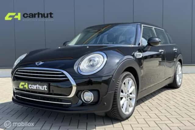 MINI Clubman (2017) thumbnail 1