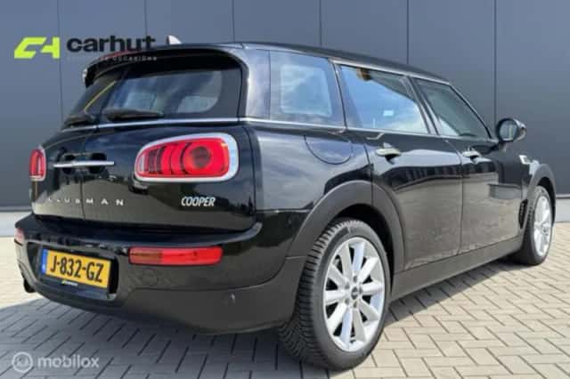 MINI Clubman (2017) thumbnail 3