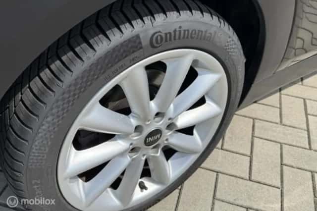 MINI Clubman (2017) thumbnail 6
