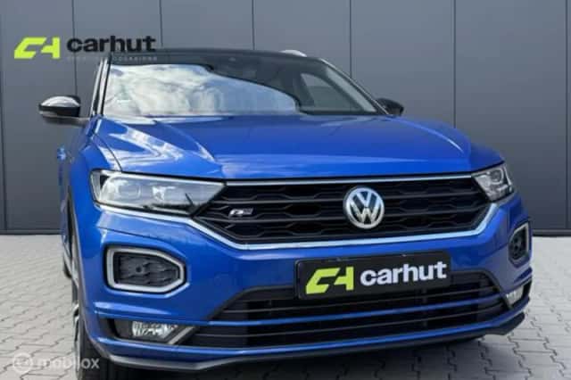 Volkswagen T-Roc (2020) thumbnail 3