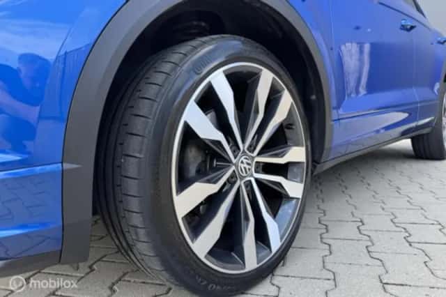 Volkswagen T-Roc (2020) thumbnail 4