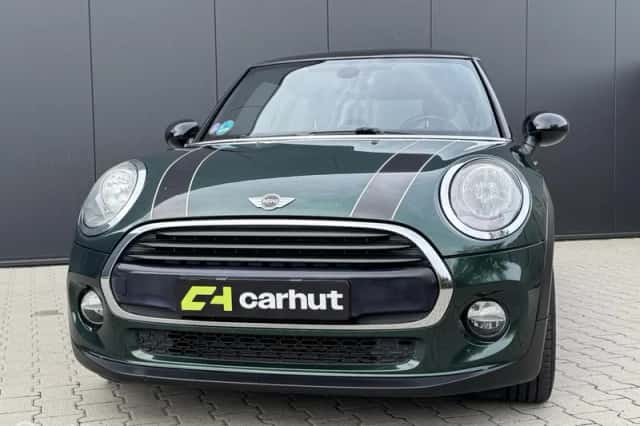 MINI Cooper (2016) thumbnail 4