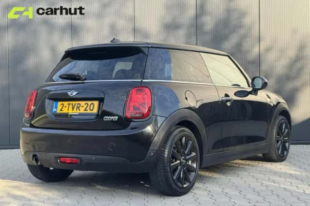 MINI Cooper (2014) thumbnail 2