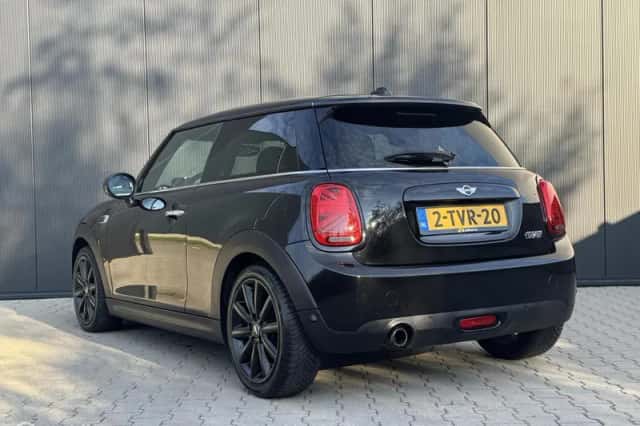 MINI Cooper (2014) thumbnail 4