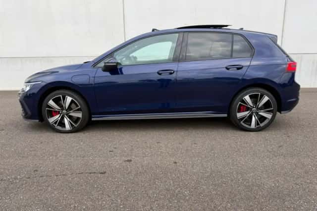 Volkswagen Golf (2020) thumbnail 4