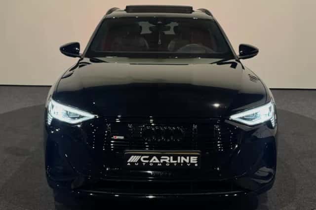 Audi e-tron (2021) thumbnail 2