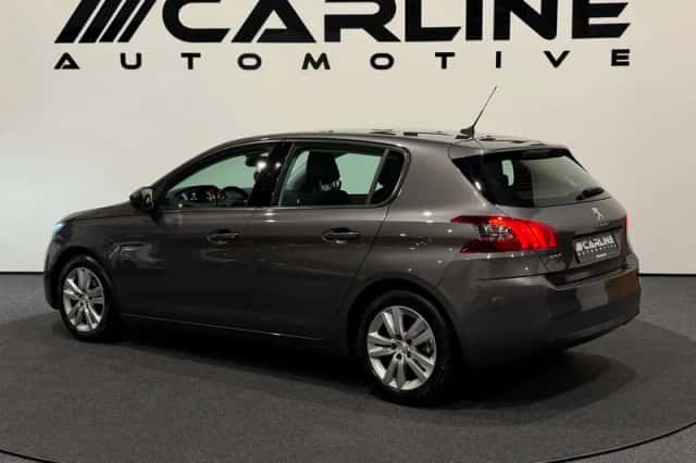 Peugeot 308 (2021) thumbnail 4