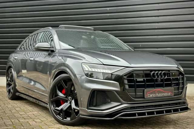 Audi Q8 (2021) thumbnail 3