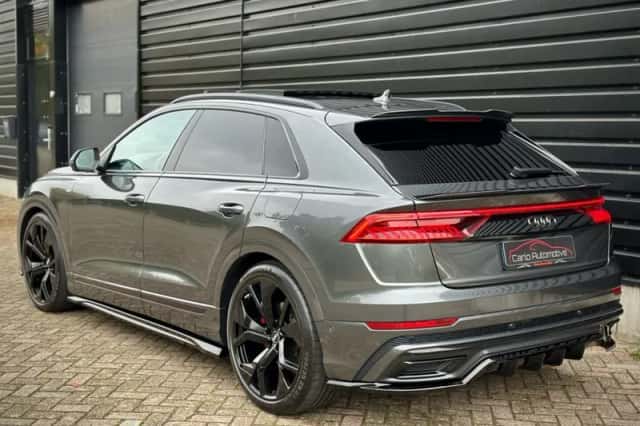Audi Q8 (2021) thumbnail 4