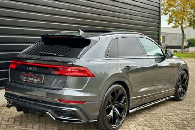 Audi Q8 (2021) thumbnail 5