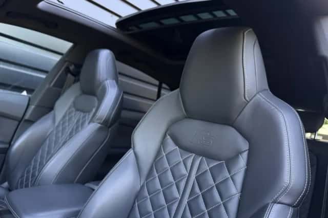 Audi Q8 (2024) thumbnail 4