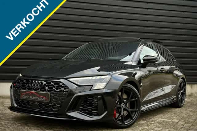 Audi RS3 (2022) thumbnail 2